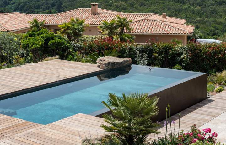 Architecte extérieur jardins et bassins Corse