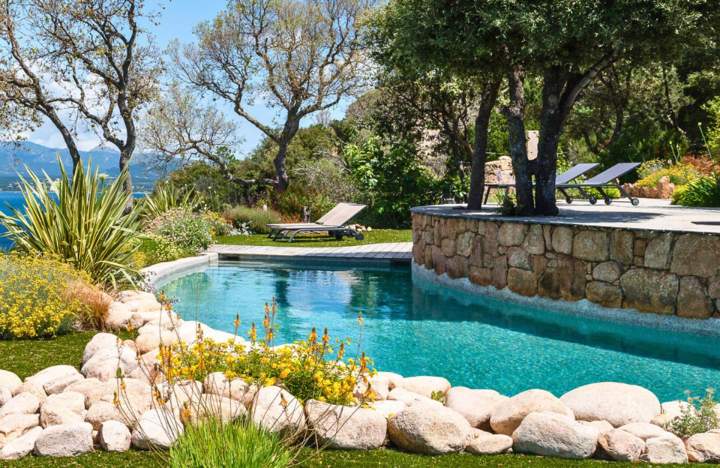 Paysagiste concepteur de jardins et bassins Corse