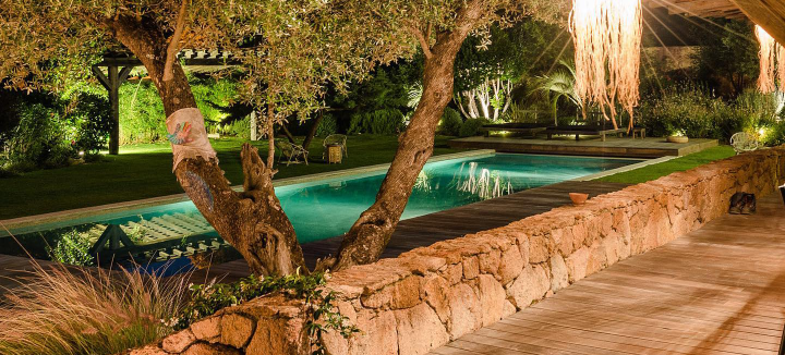 Paysagiste concepteur de jardins et bassins Corse