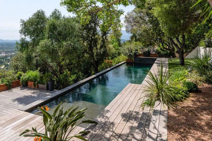 Architecte paysager pour jardins et plans d’eau Corse