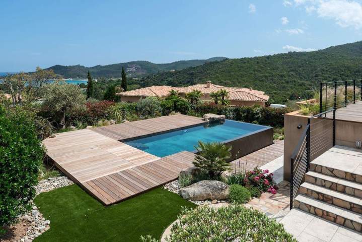Concepteur paysagiste spécialisé jardins et bassins Corse