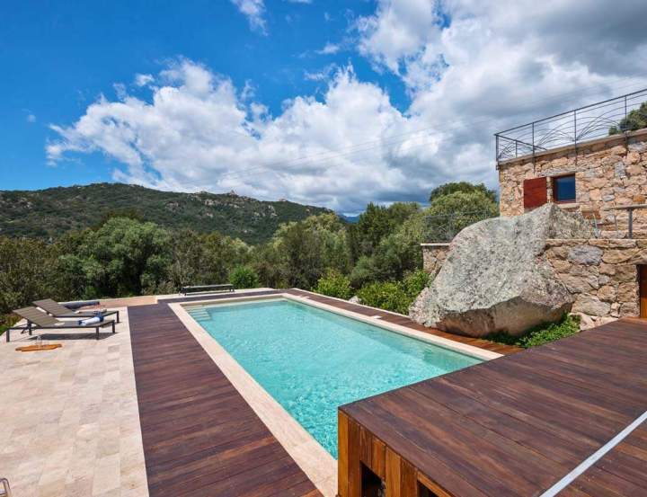 Conception de piscine Corse