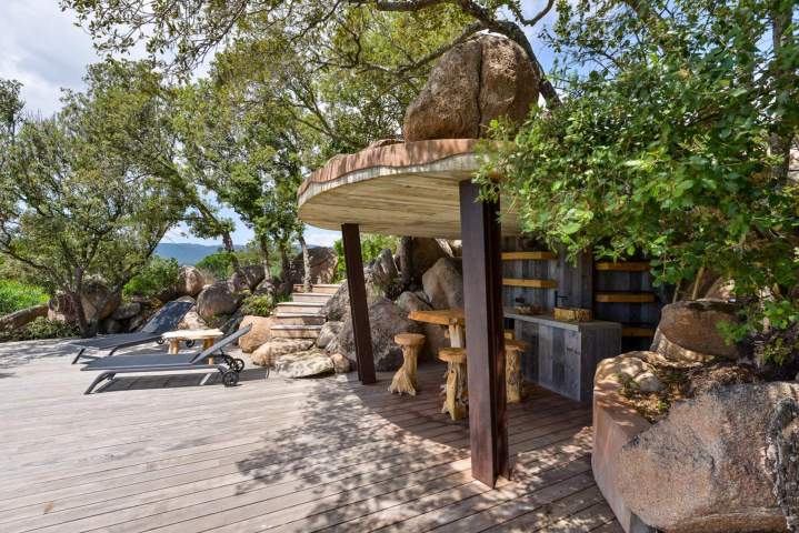 Construction de poolhouse Corse