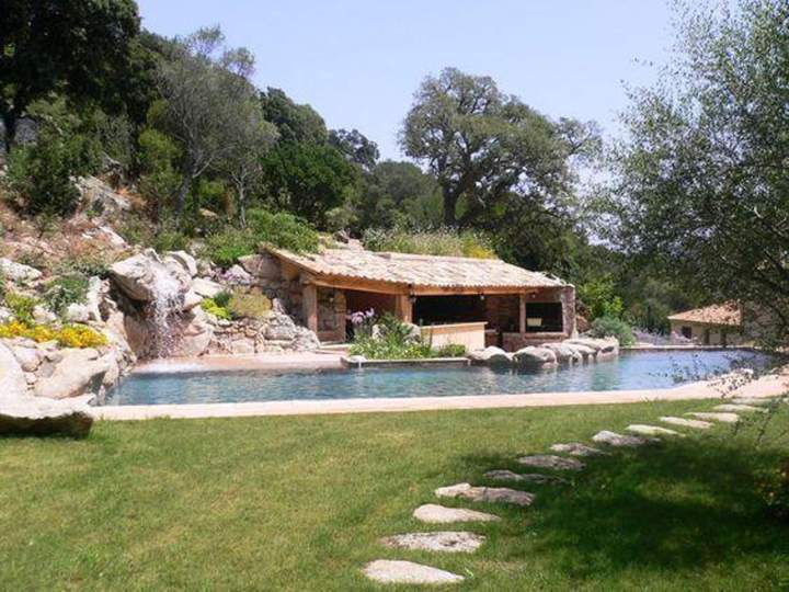 Construction de poolhouse Corse
