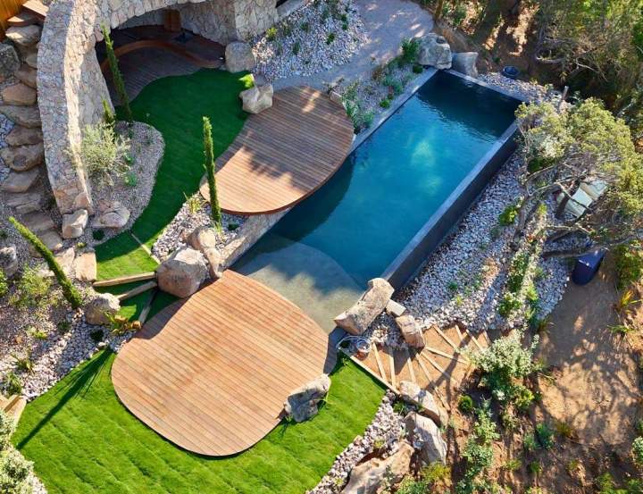 Création d’espace piscine Corse