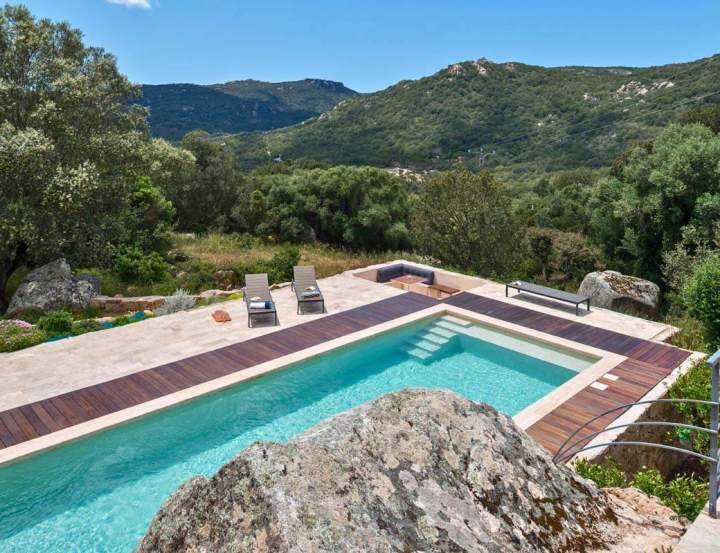 Installation de piscine Corse