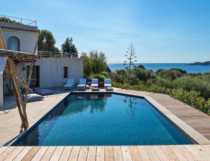 Piscine extérieure Corse