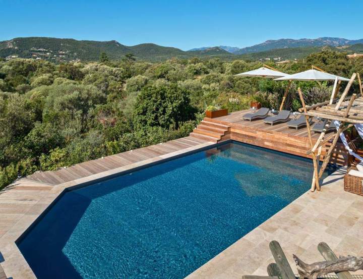Piscine haut de gamme Corse