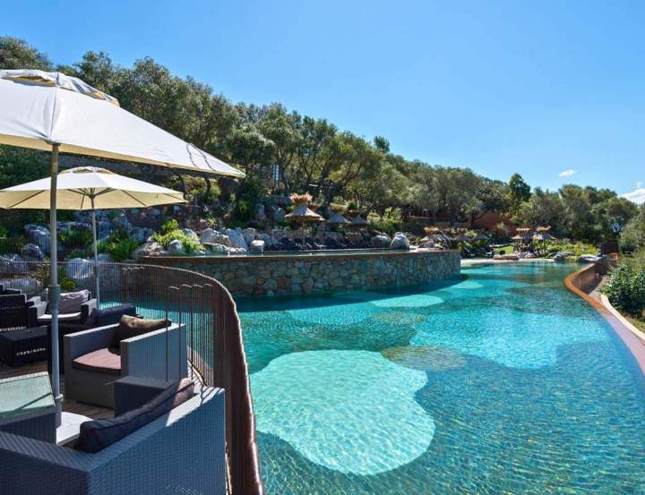 Piscine haut de gamme Corse