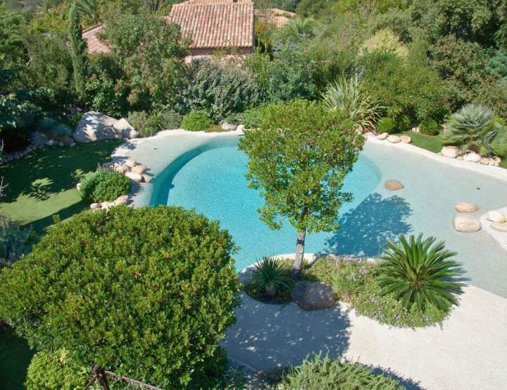 Piscine maçonnée Corse