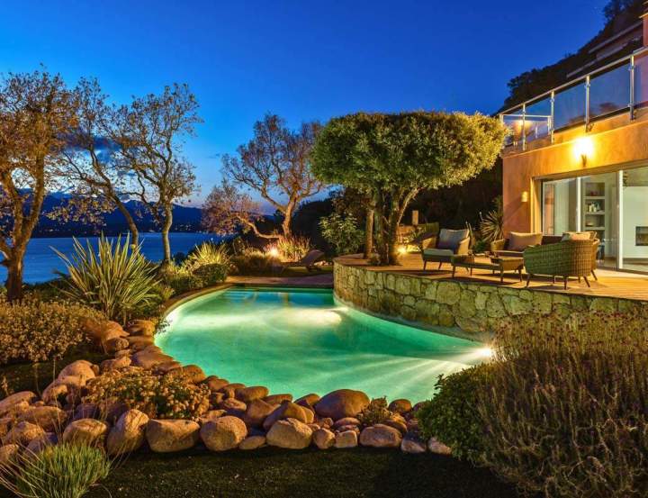 Piscine maçonnée Corse