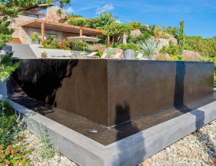 Réalisation de piscine sur mesure Corse