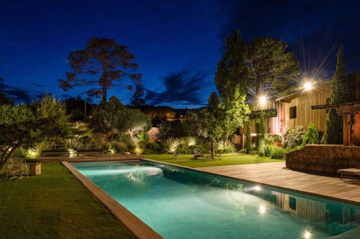 Spécialiste jardins et bassins paysagers Corse